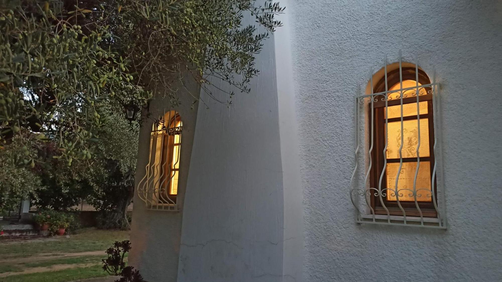Nafpaktos Cottage By The Sea For Travelers And Dreamers! Eksteriør billede