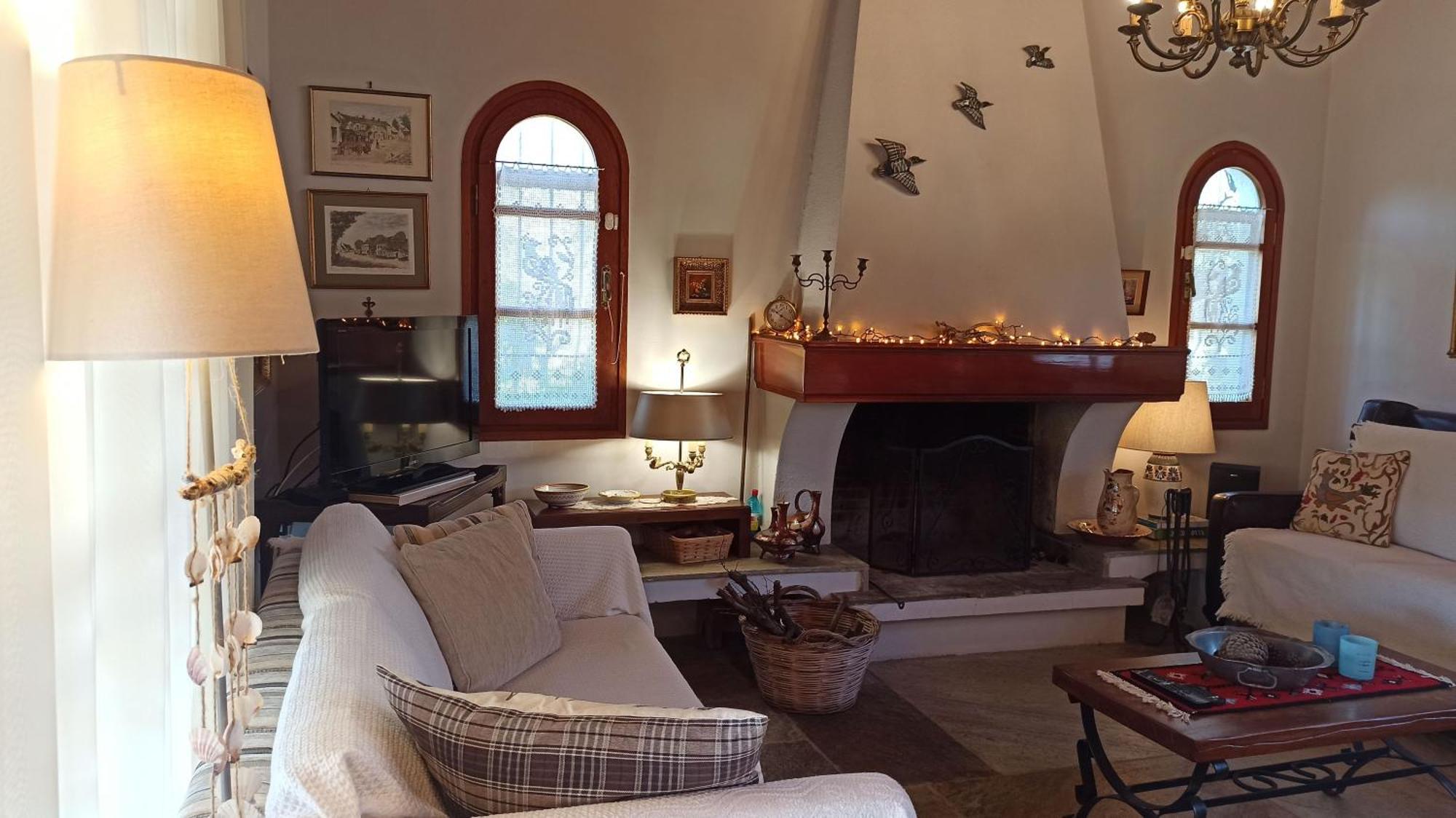 Nafpaktos Cottage By The Sea For Travelers And Dreamers! Eksteriør billede