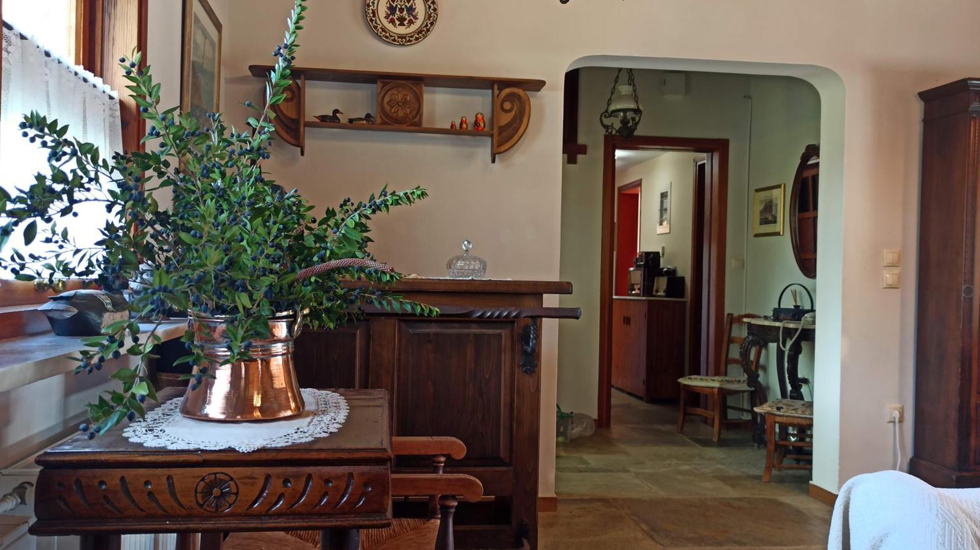 Nafpaktos Cottage By The Sea For Travelers And Dreamers! Eksteriør billede